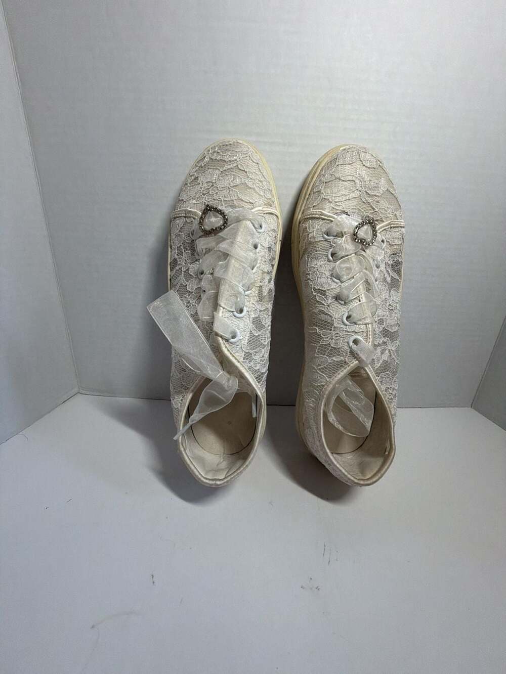 JIAJIA 8832 Ivory Lace Bridal Wedding Sneakers with Heart Rhinestone Accent size